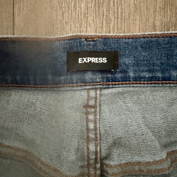 Express Super High Rise Skinny Jeans | Size 16R | Distressed Hem & Knees - Picture 7 of 9